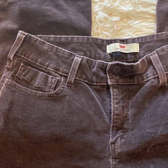 Levi’s Women’s 526 Slender Bootcut Brown Corduroy Button Flap Pockets EUC Sz 14 - Picture 2 of 12